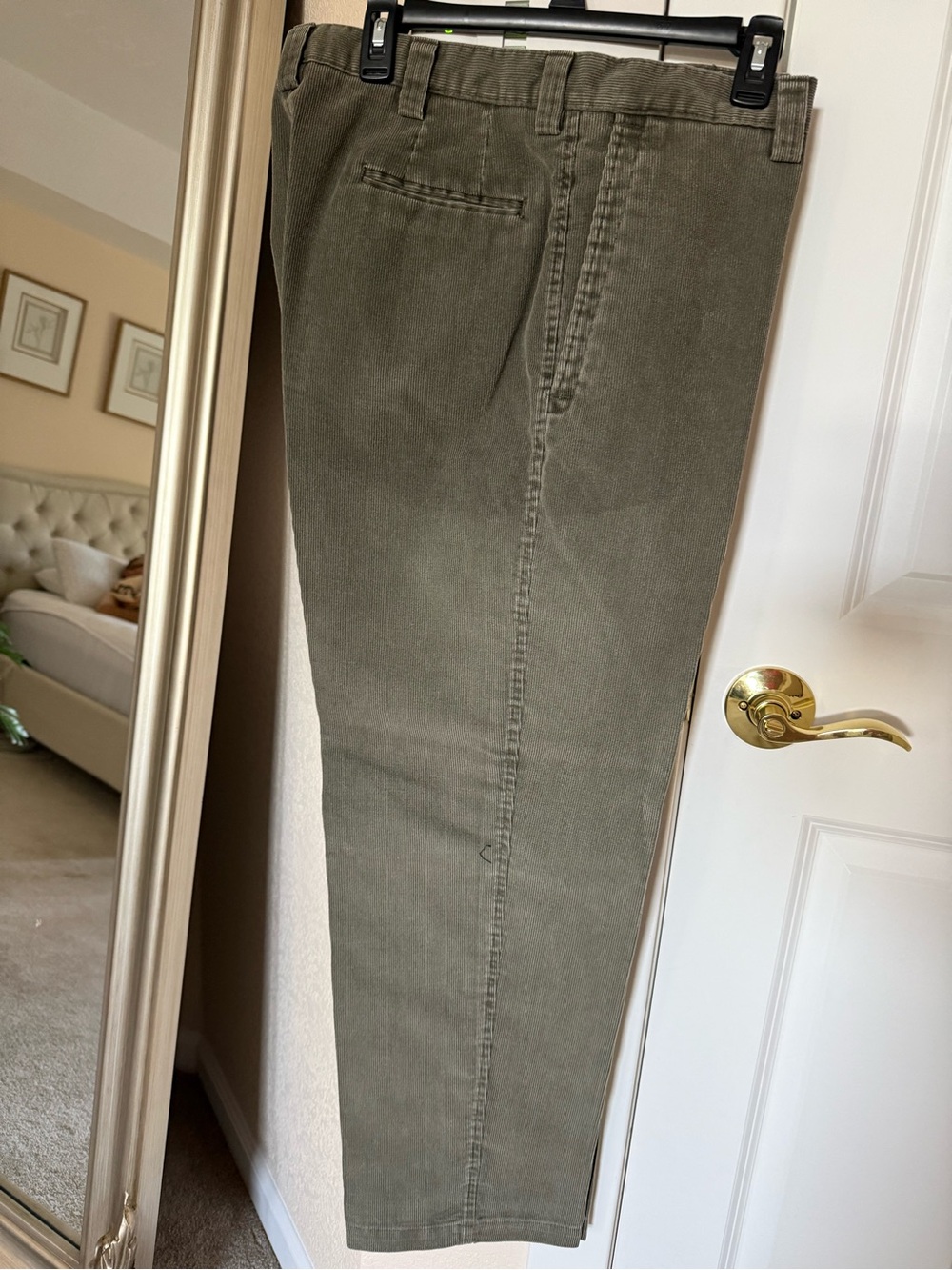 Reaction Kenneth Cole Olive Chino Pants